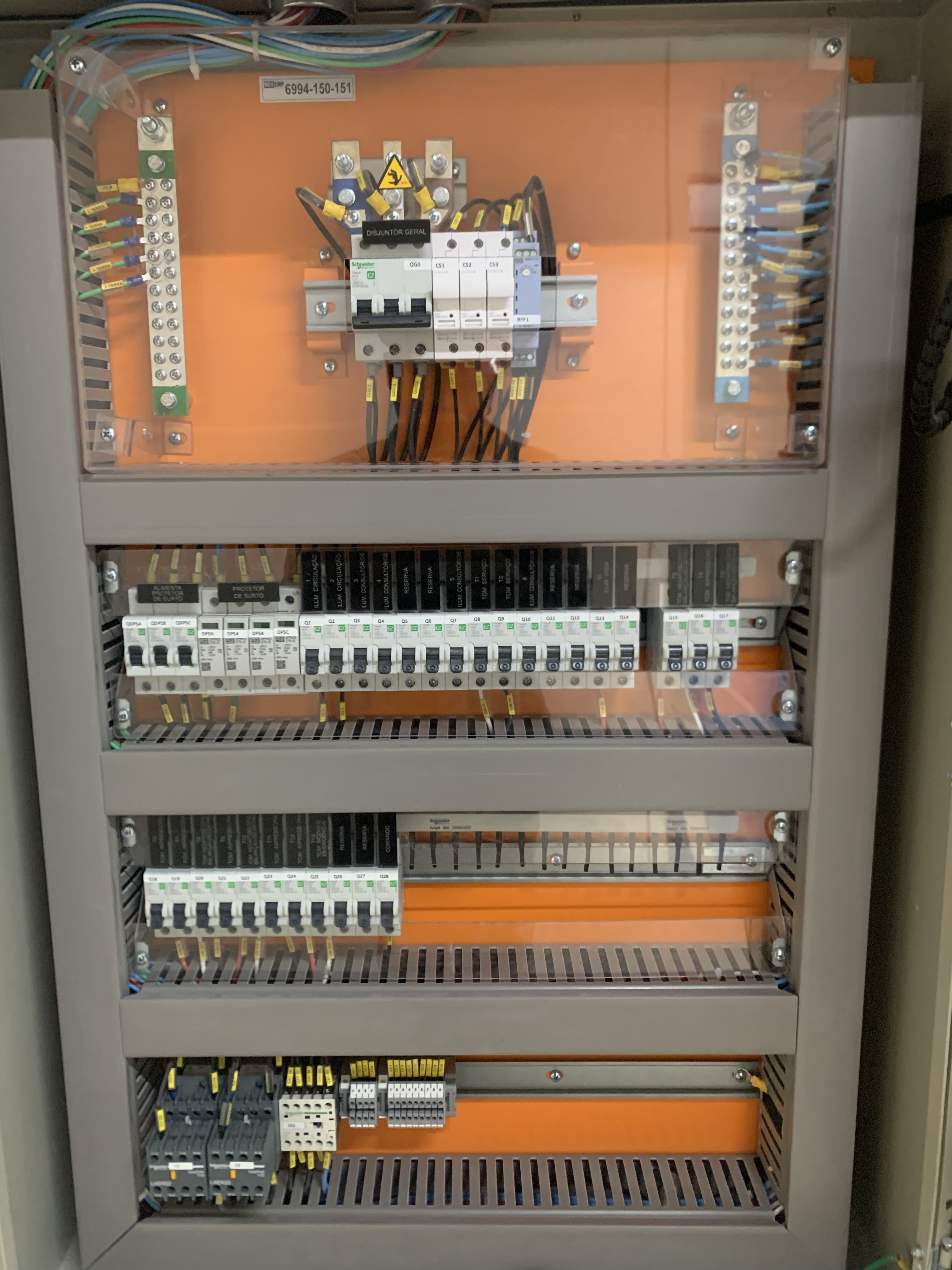 Painel de Acionamento de Iluminação